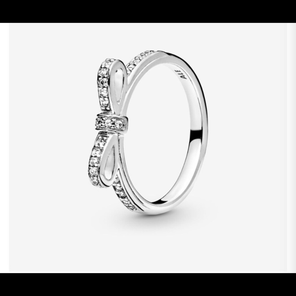 Classic Pandora Bow Ring